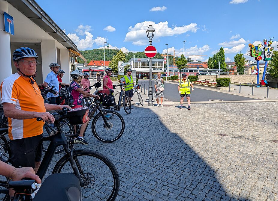 Besichtigung Bahnhofstraße in Amberg - Routen raten für 5-Flüsse-Radpilger Besichtigung Bahnhofstraße in Amberg