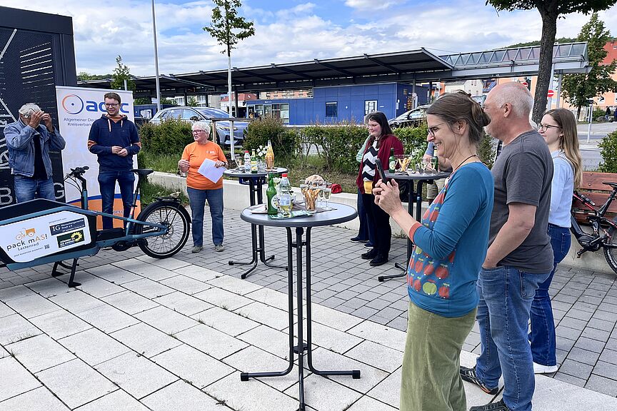 Lastenrad-Launch in Amberg Feierliche Taufe von Lastenrad Anni